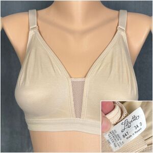 Vintage Lilyette Bra Size 34D Unlined Wireless Beige Style 847 Adjustable Strap